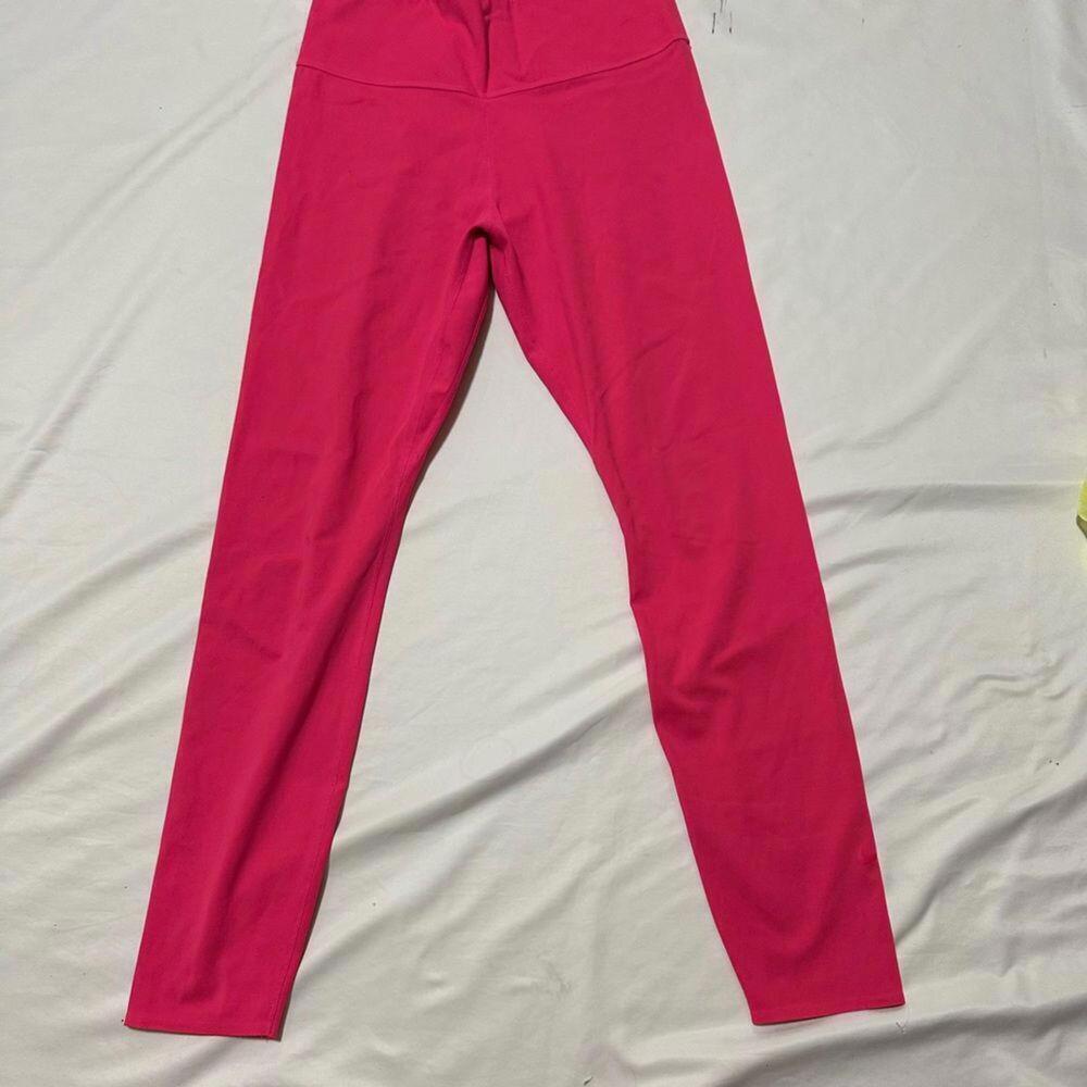 Nike Hot Pink leggings